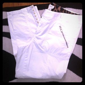 White Cache Capri Pants